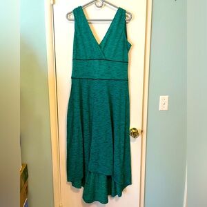 Green/black hi-low sleeveless dress size large